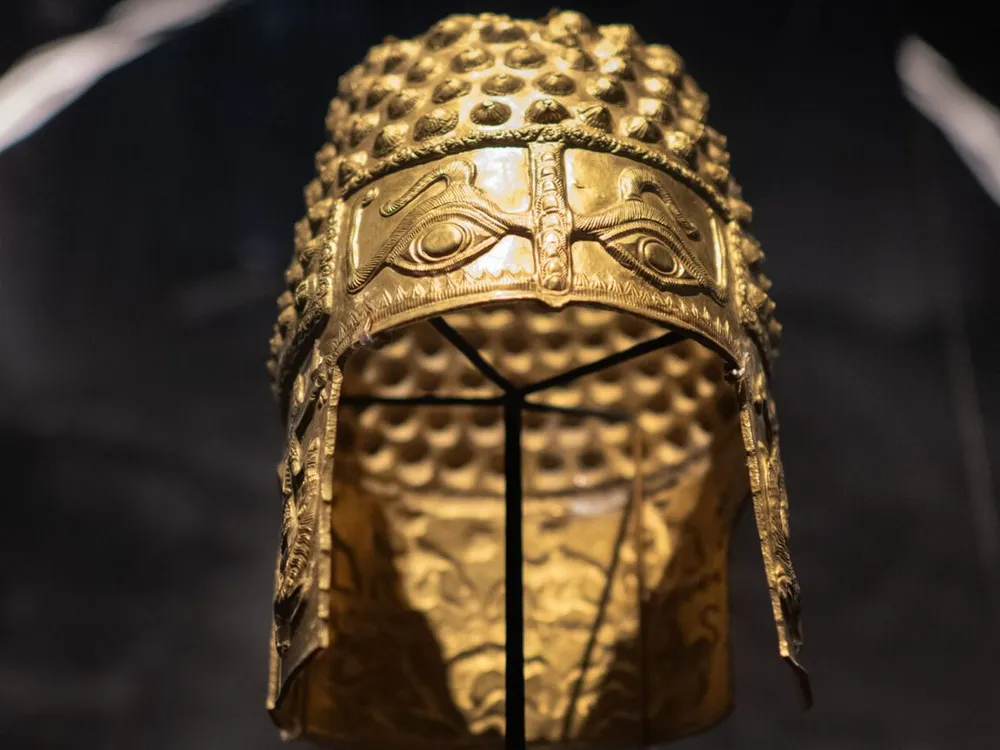 The Coțofenești helmet, 5th century B.C.E.