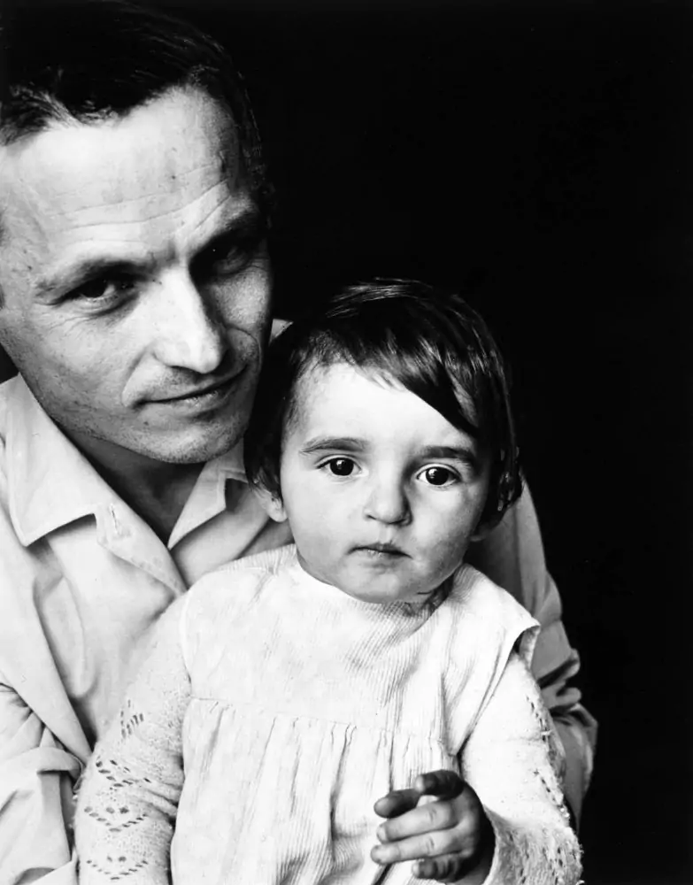 Antonio López with His Daughter, 1966